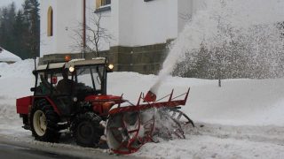 Zima 2022: Česko čekají kruté mrazy. Otočit kohoutkem radiátorů bude navíc letos pro lidi finanční pohromou