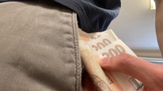 Stát se rozhodl lidem naplnit kapsy: Rodiče dětí mohou získat až stovky korun měsíčně k dobru