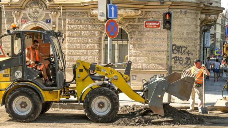Stát rozhodl: Pracující lidi čekají obrovské změny. Dotknou se i vás? 1 prace praha