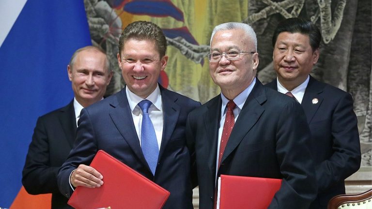 Čínský pohled na rusko-ukrajinský konflikt Putina nepotěší. Jeho nejbližší spojenec se mu začíná vzdalovat 1 putin si tin pching diplomati