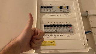 ČEZ přišel za lidmi s nabídkou: Dodržujte co řekneme a zlevníme vám energie