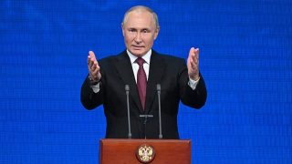 Falešný vlastenec Putin: Chce, aby jeho vlastní lid spáchal pomalou sebevraždu s ním. Jeho poslední rozhodnutí je toho přímým důkazem