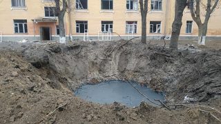 Strach obyvatel polské obce, kde dopadla raketa: Podle starosty mohlo být obětí mnohem víc