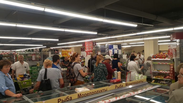 Nové obchody v Česku: Lidé jsou nadšeni, pobočky budou úplně všude 1 fronta potraviny rusko