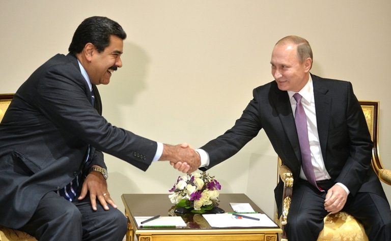 V případě porážky se Putin schová na stejném místě jako nacisté 1 maduro putin