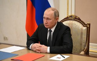 Šéf Kremlu se přepočítal: Putin najednou potřebuje Západ, bez něj je bezradný