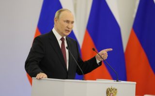 Putin mění taktiku. Podněcuje napětí mezi státy. Chce tak odvést pozornost od války na Ukrajině