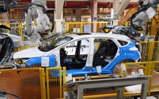 Evropu zaplní čínská auta. Postoj EU vůči automobilkám už se začíná projevovat v praxi