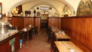 Každá druhá restaurace v Česku může letos zavřít: Kdo přežije, ten bude muset zdražit