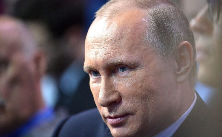 Šéf ukrajinské rozvědky tvrdí, že Putin je nevyléčitelně nemocný 1 putin zblizkka