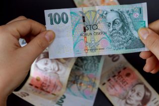 Důchodci si za pár měsíců polepší. Stát se rozhodl, že jim naplní kapsy