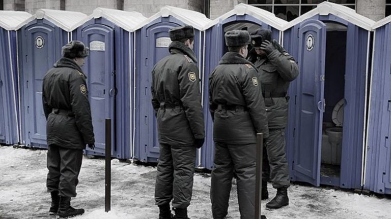 Bič na Rusy: Jsou ve velkém zatýkáni za vlastizradu, aniž by něco udělali 1 rusko policie 1