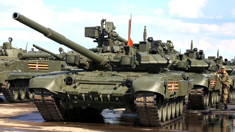 Ruské běsnění se může brzy zastavit. Proud peněz není nekonečný 1 rusko tanky