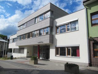 Kvíz: Znáte hranice, kdy už hrozí pokuta nebo doplatek daně? Většina lidí je tipuje špatně