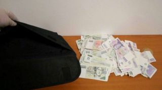 Kvůli novému nešvaru chtějí firmy po svých zaměstnancích desítky tisíc korun. V horším případě skončí vše u soudu