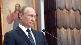 NATO se mělo rozpadnout, Kyjev padnout za 3 dny. Nové dokumenty odkryly Putinovy naivní plány