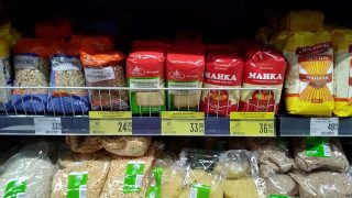 Některé západní společnosti dál působí v Rusku. Ukrajina zveřejnila jejich seznam