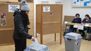 K volbám už od 16: Brzy možná budou v Česku volit i puberťáci