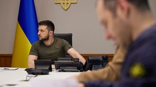 Zelenskyj pod dohledem, špehují ho už i Spojené státy