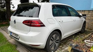 Uvažujete nad koupí nového auta? Požádejte si o dotaci, můžete ušetřit klidně až 325 000 Kč