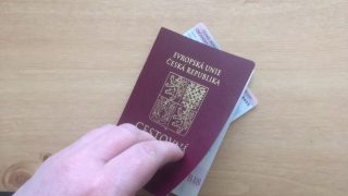 Rodná čísla v občankách a pasech budou brzy minulostí: Nahradí je identifikátory, zaplatí je daňoví poplatníci