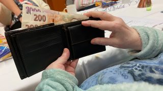 Vláda: Důchodci už se nemusí strachovat, nově jim budou všechny životní náklady platit jejich děti
