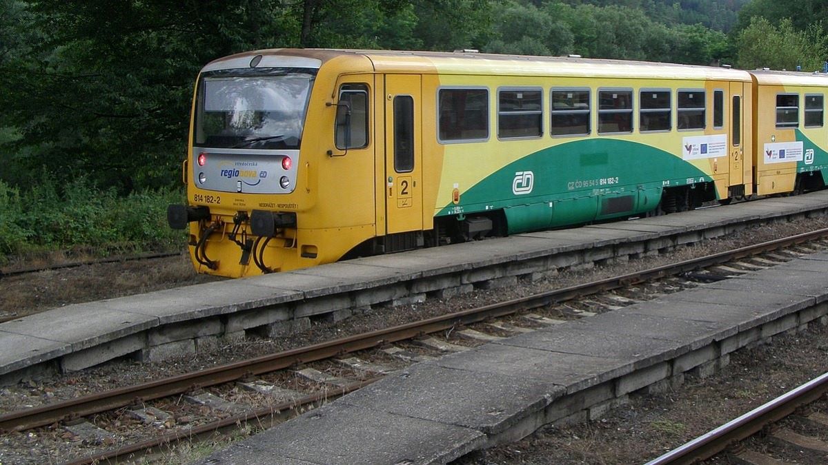 Tohle už je moc: České dráhy znovu zdražily jízdenky. Lidé však mohou ušetřit pomocí včasného nákupu