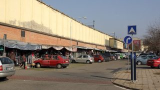 Známý obchodní řetězec dělá velké změny na parkovištích. Zákazníci budou překvapeni