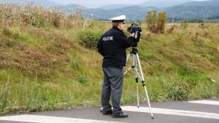 Za rychlou jízdu přijdete o auto. Jde o nové pravidlo, platit začne už brzy