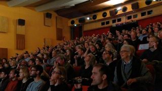 Kina se rozhodla sedřít Čechy z kůže: Ceny za lístky jsou astronomické. To ani nechtějte vědět, kolik stojí popcorn a pití