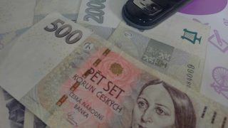 Opustil práci a vydělává 140 446  Kč měsíčně. Okopírujte jeho trik rychle, než se to rozkřikne