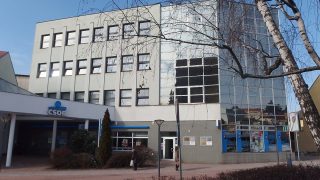 Banky nyní nabízí bonusy tisíce Kč. Dávají je za založení nového účtu nebo doporučení dalších klientů