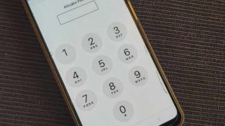 Používáte na svém telefonu PIN kód? Hrozí vám, že v minutě skončíte s vybíleným bankovním účtem