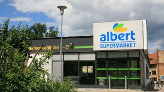 Jedna z nejoblíbenějších potravin, která se prodávala v Albertu, je nebezpečná. Nikdo ji ve vlastním zájmu nesmí jíst