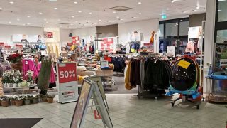 Nový velký obchodní řetězec v Česku: Poloviční ceny, lidé jsou nadšení, přesně tohle tu chybělo