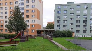 Prodala nemovitost, stala se ale obětí podvodu. Žena přišla nejen o byt, který prodávala, ale také o peníze