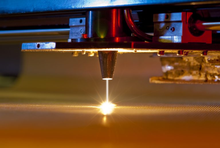 Jaké výhody s sebou přináší laserové řezací stroje od dodavatelů z Canmet? 1 depositphotos 11522726 l