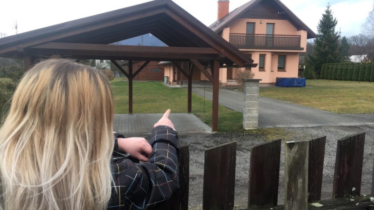 Kontroly domácností po celém území České republiky. Zjišťují, kolik lidí u vás doma bydlí či v jakých podmínkách žijete