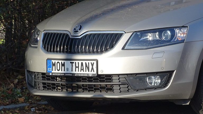 auto szp sttni poznavaci znacka