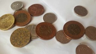 Na pohled běžná mince, která má hodnotu přes 500 000 Kč. Rychle se podívejte do peněženky, jestli ji tam náhodou nemáte