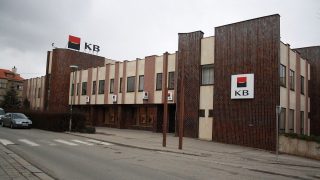 Máte účet u Komerční banky? Rychle si zkontrolujte, zda splňujete novou podmínku. Jinak přijdete o bankovní účet