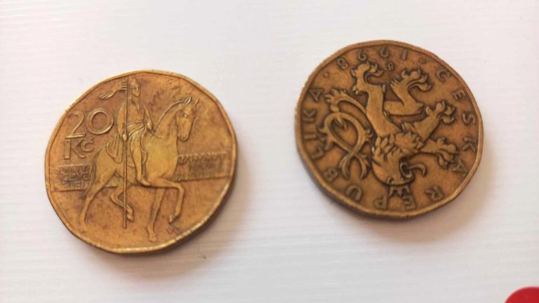 mince dvacetikoruna dvacet korun 20