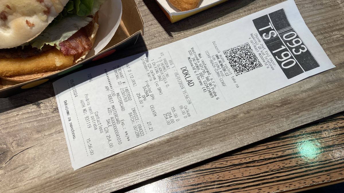 Konec účtenek v supermarketech a ostatních obchodech. Chystá se změna, která se důchodcům vůbec nebude líbit