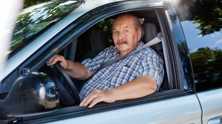 senior auto ridic edited