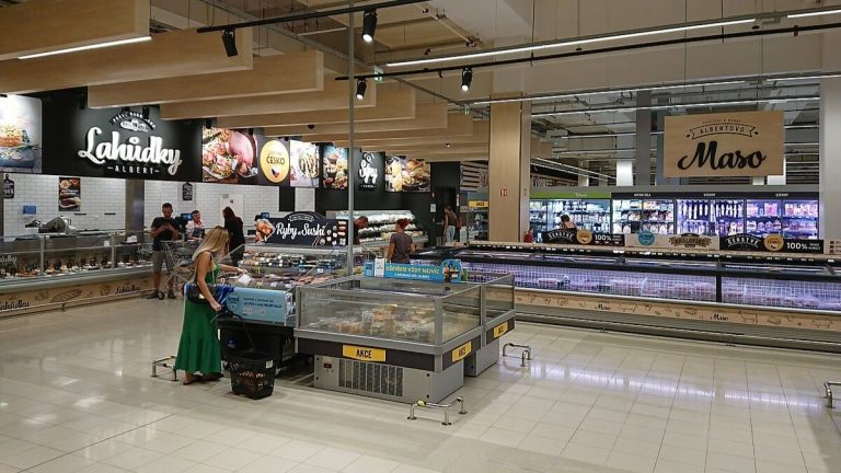 obchod albert supermarket nakup nakupovani