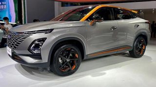 Na český trh míří nová automobilka. Má nádherné modely a svou cenou nadchne každého
