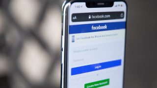 Miliony uživatelů musí dát sbohem Facebooku. Pokud máte tento model telefonu, pak se to bude týkat i vás
