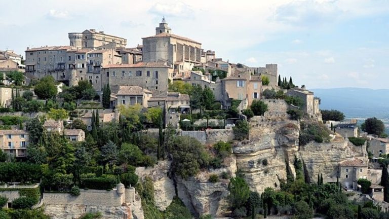 vila gordes francie