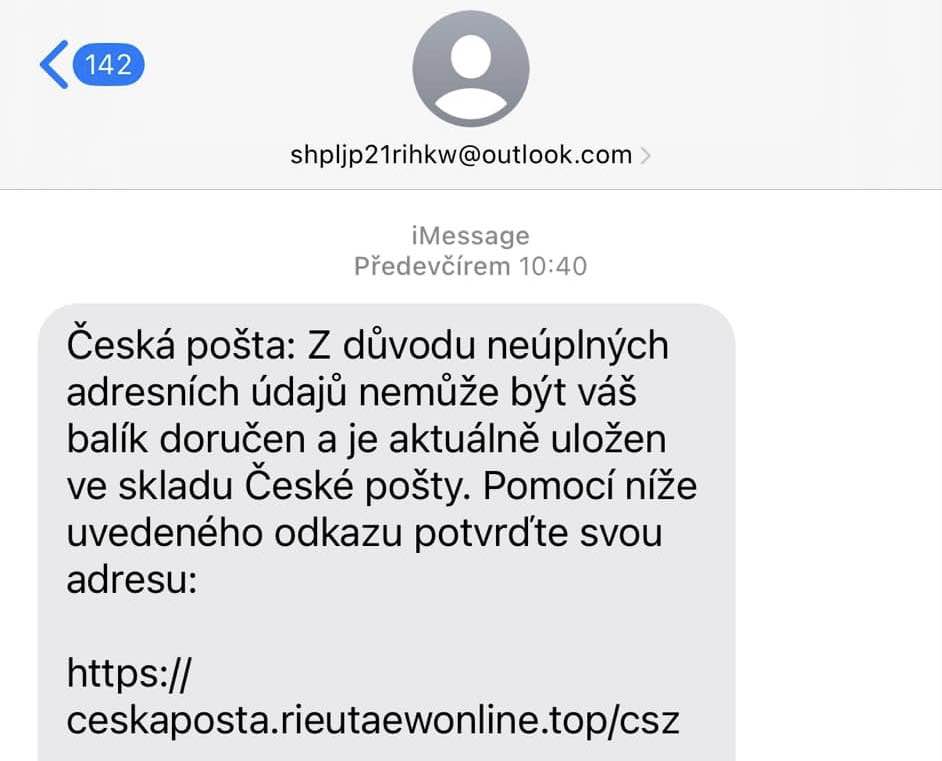 Podvodníci se vydávají za známé instituce, imitují jejich telefonní čísla i webové stránky