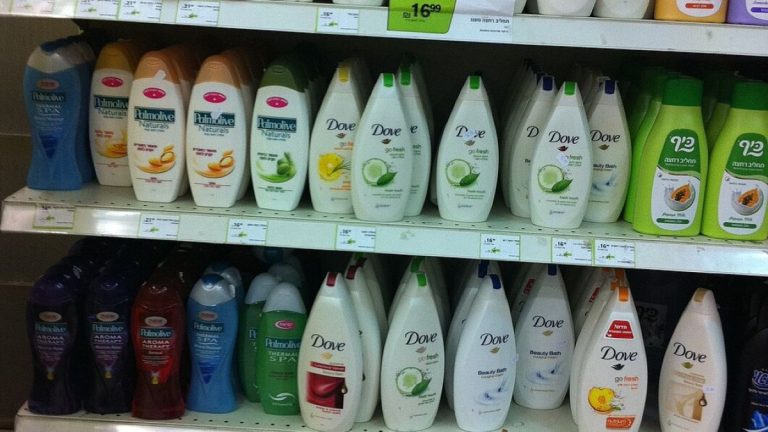 sampon sprchovy gel kosmetika drogerie